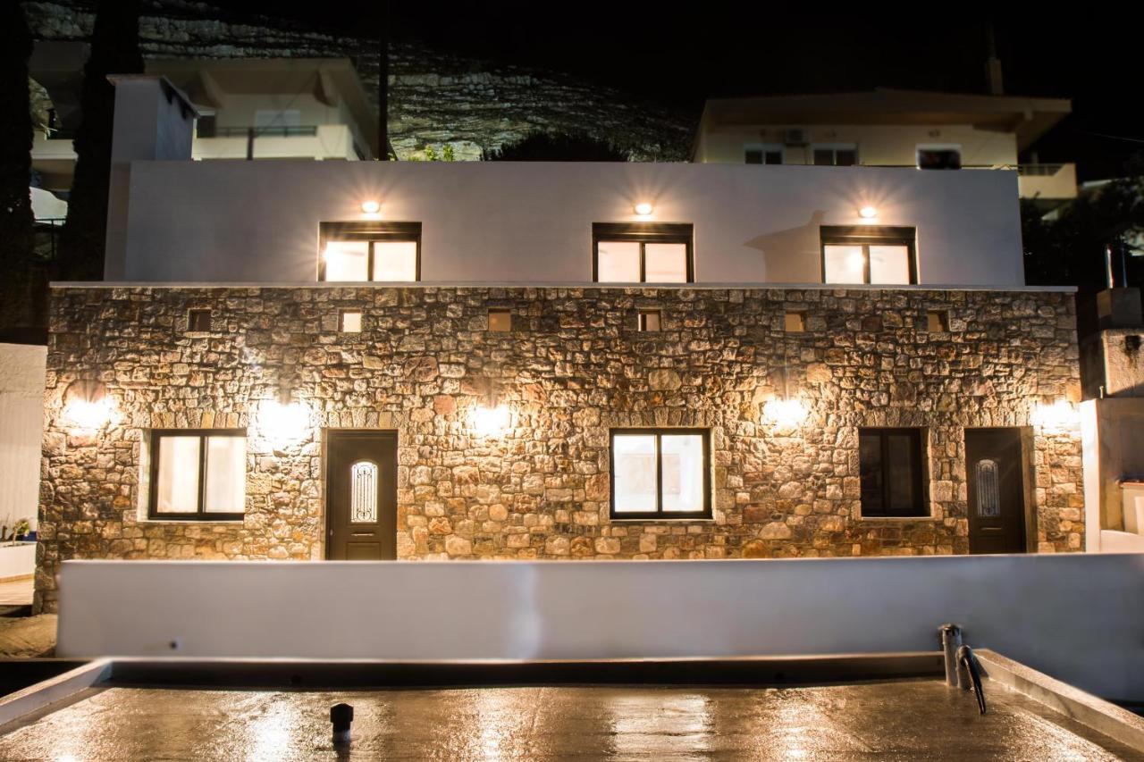 Roccia Di Isidoro Agios Isidoros (Rhodes)